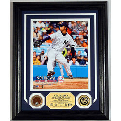 Kei Igawa First Game Photo Mint w/24KT Gold Coin and authentic infield dirt coin